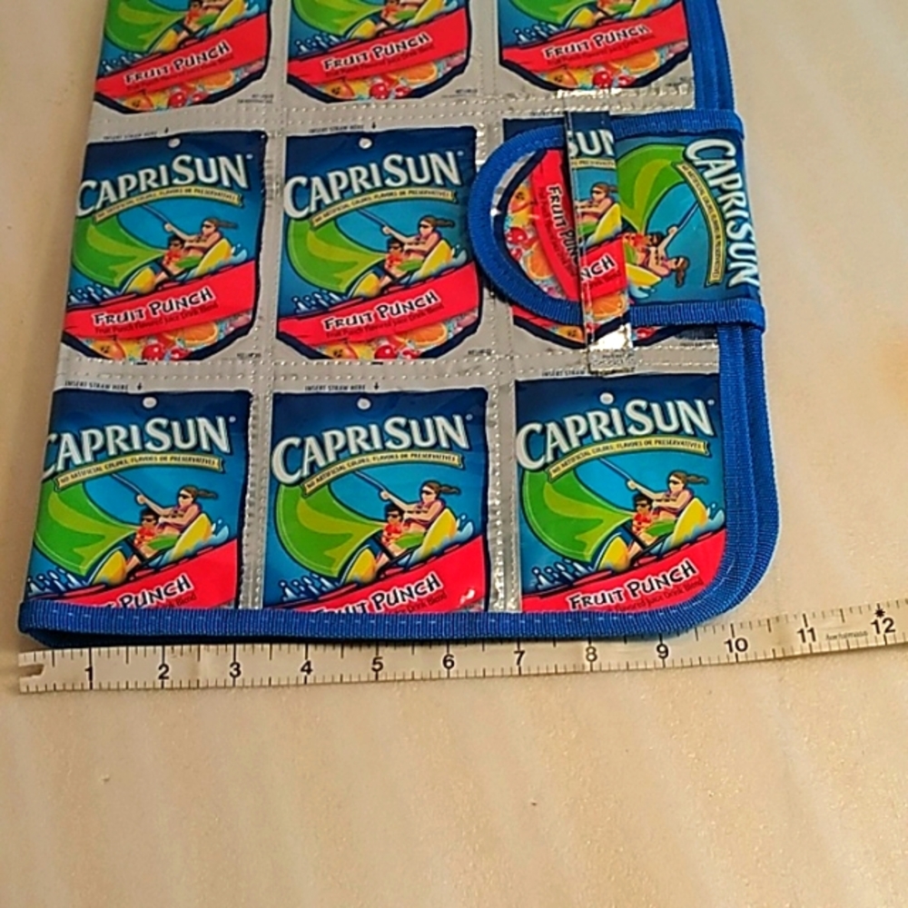 Caprisun folder - Picture 6 of 7